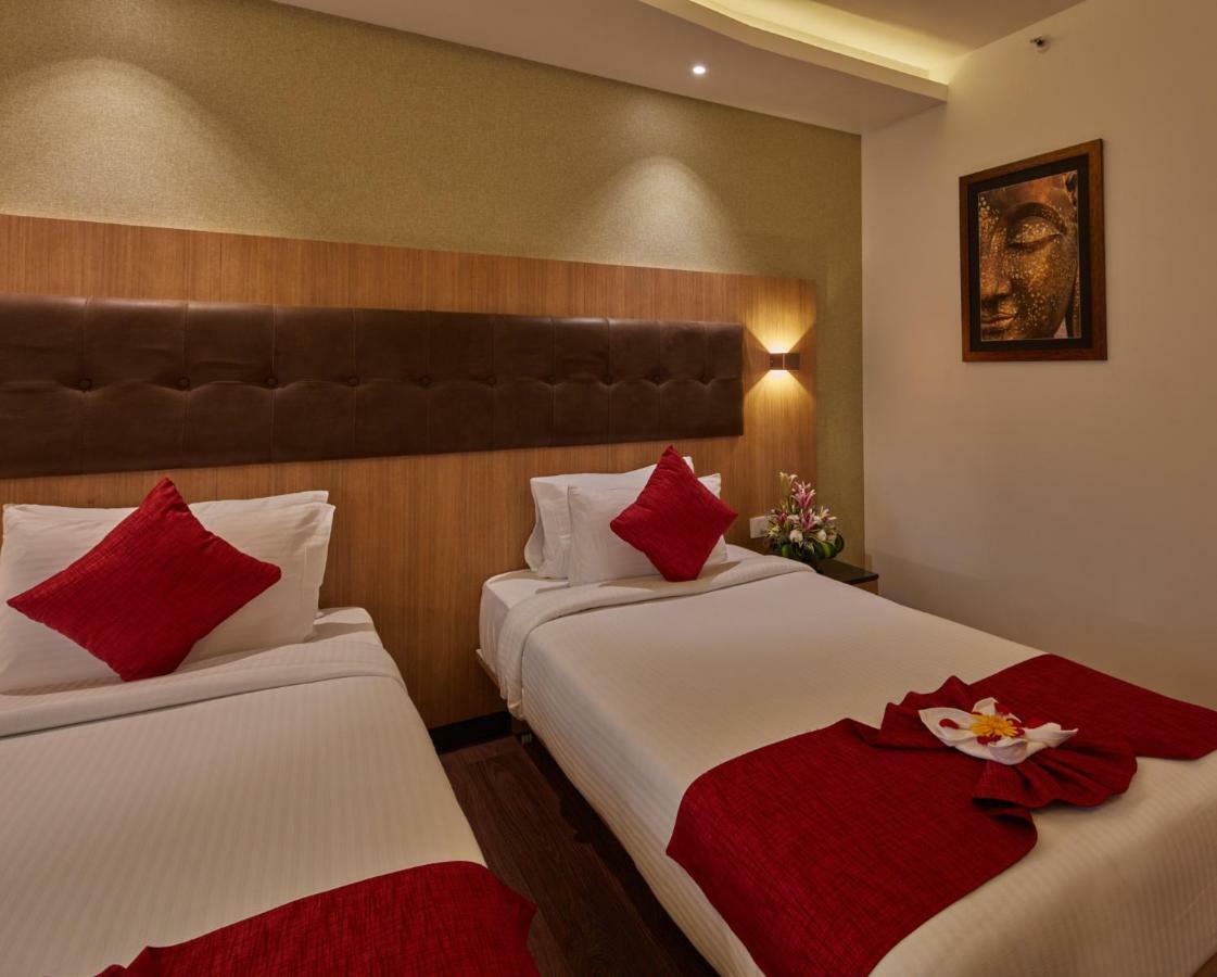 Shivas Galaxy Hotel Devanahalli Exterior photo